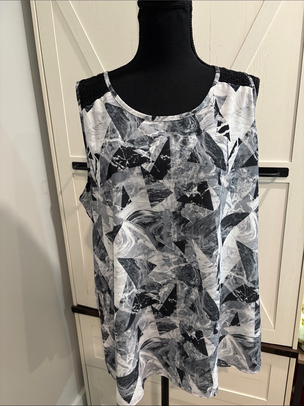 Sleeveless High/Low cross over open back: Black & White Abstract Top